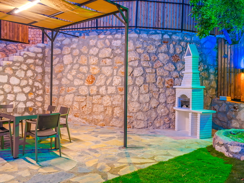  gece  -  Kasım
  | Kaş Yeniköy’de Deniz Manzaralı, Jakuzili Balayı ve Aile Villası – 4 Kişilik Tatil İçin İdeal Seçim
